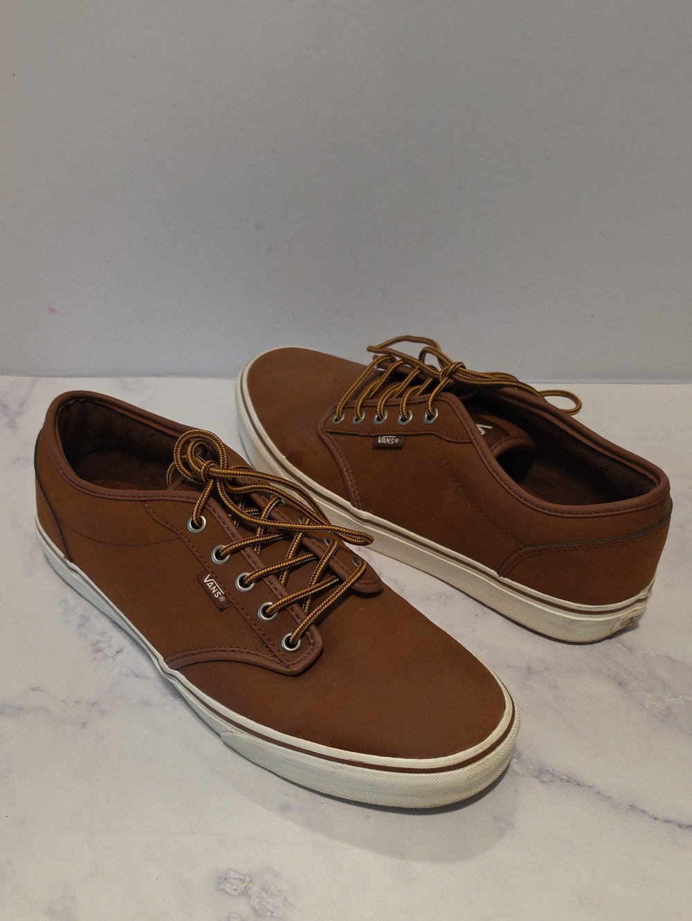 Vans Men’s Brown Leather-Style Low Top Sneakers